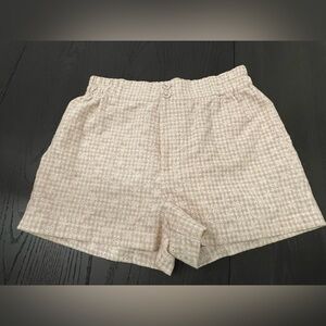 NWT Hem & Thread Tan Plaid Embroidered Shorts‎ Size M